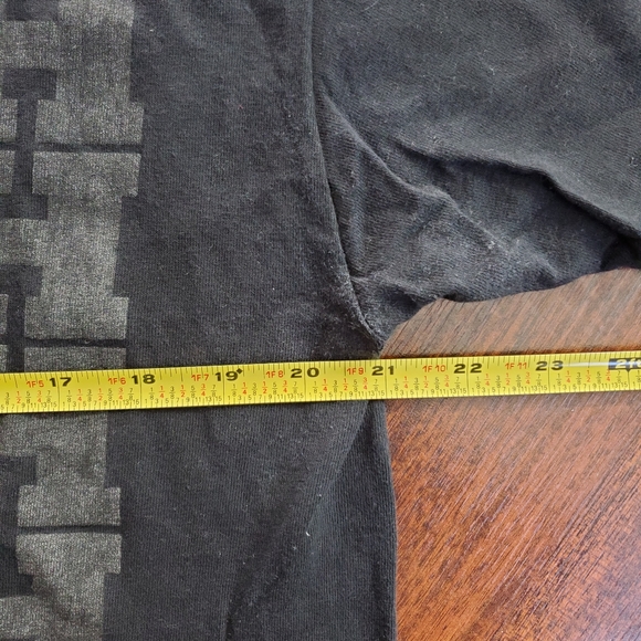 Gold Coin T-Shirt - Picture 4 of 4